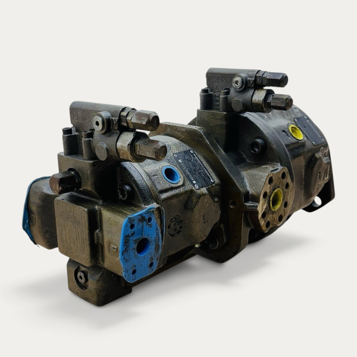Brueninghaus Hydromatik AA10VSO71DFR/31R-PKC62K03 / AA10VSO28DFR/31R-PKC62N00 71 cc / 28 cc displacement Hydraulic Pump