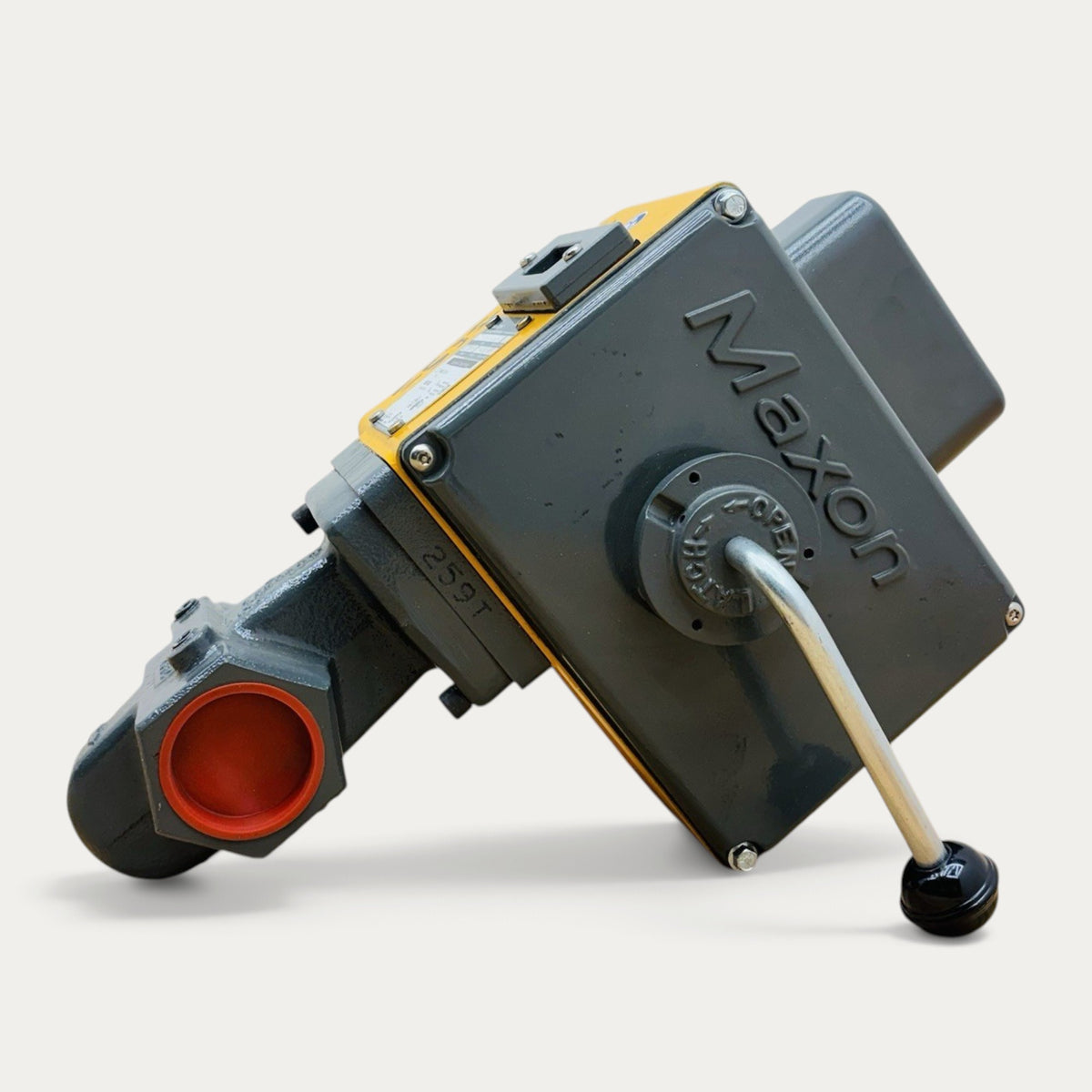 Maxon 200SMM11-AA11-BA&2A0 2 in Control Valve