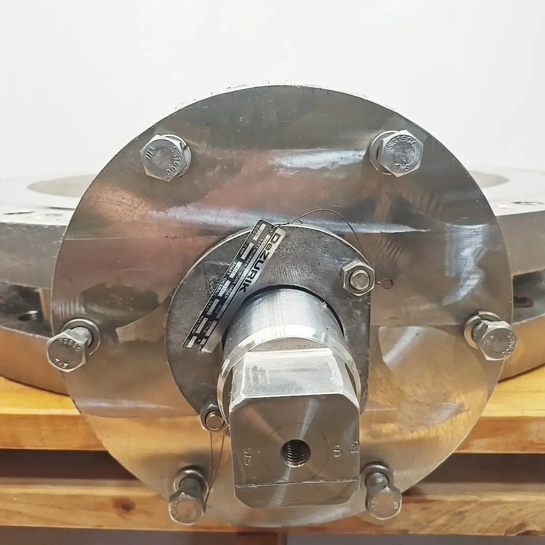 DeZURIK 30" BHP Class 150 Butterfly Valve CF8M