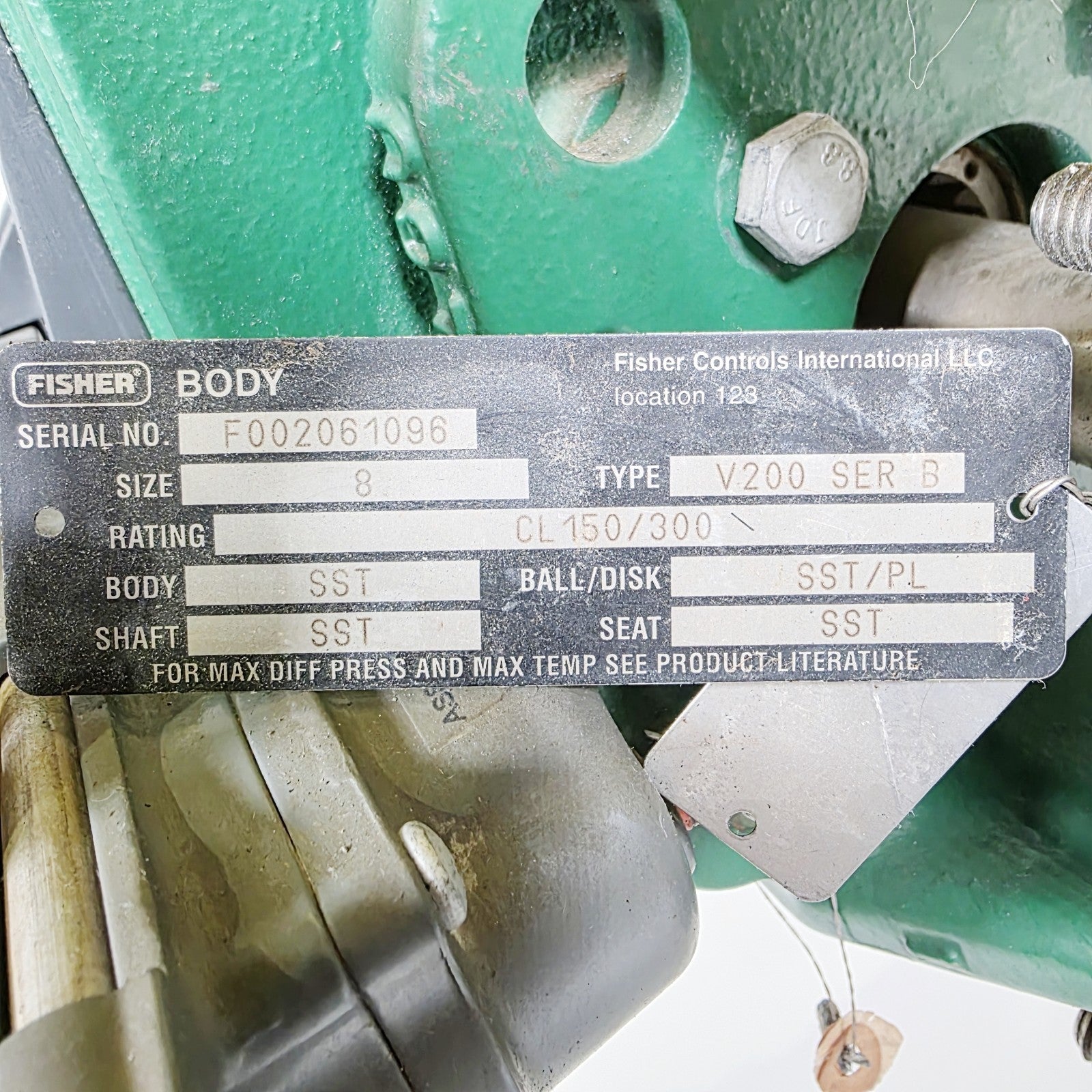 Fisher 8" V200 SER B Valve CL-150/300 CG8M With 2052 Size 2 Pneumatic Acuator
