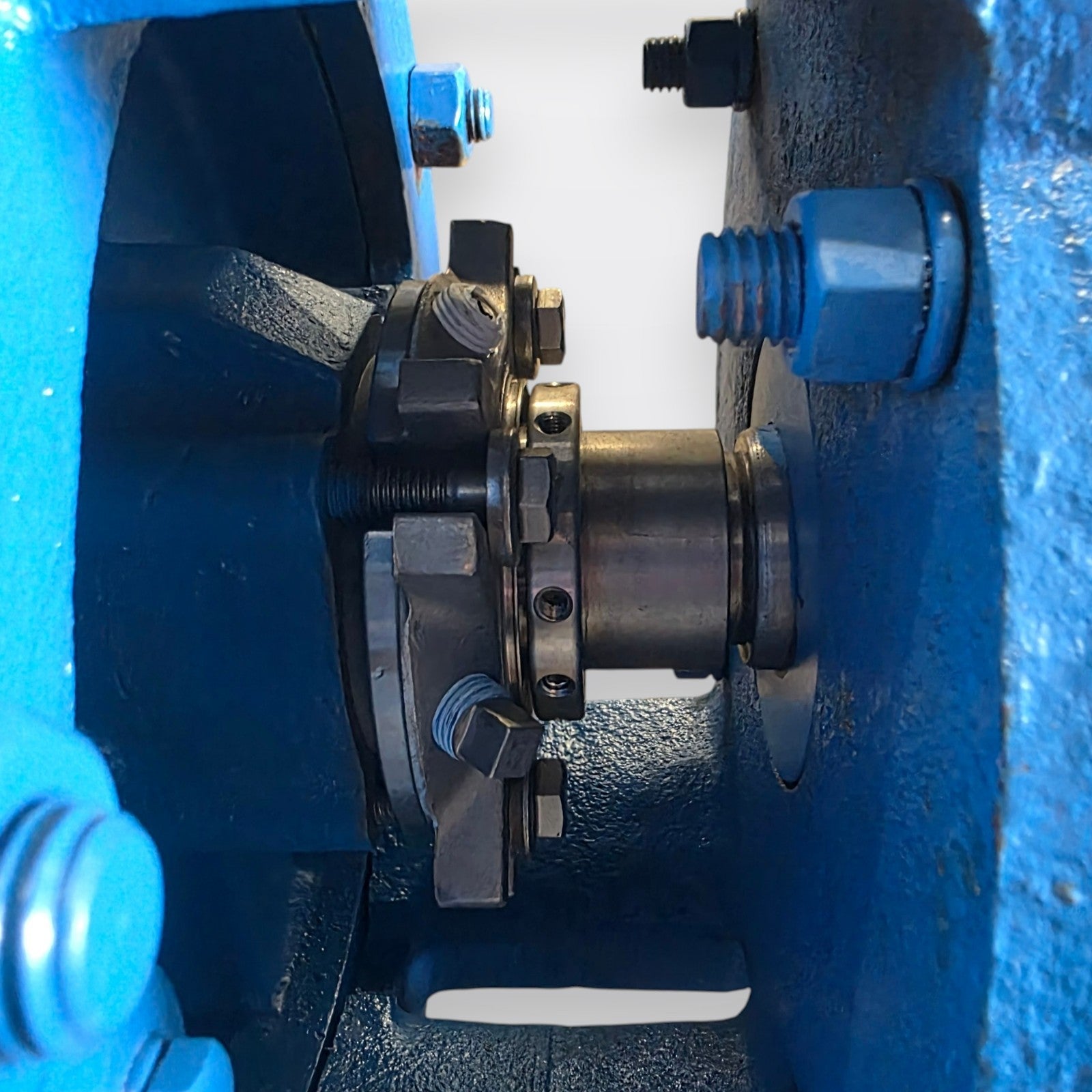Durco MK II 4x3x10 side view