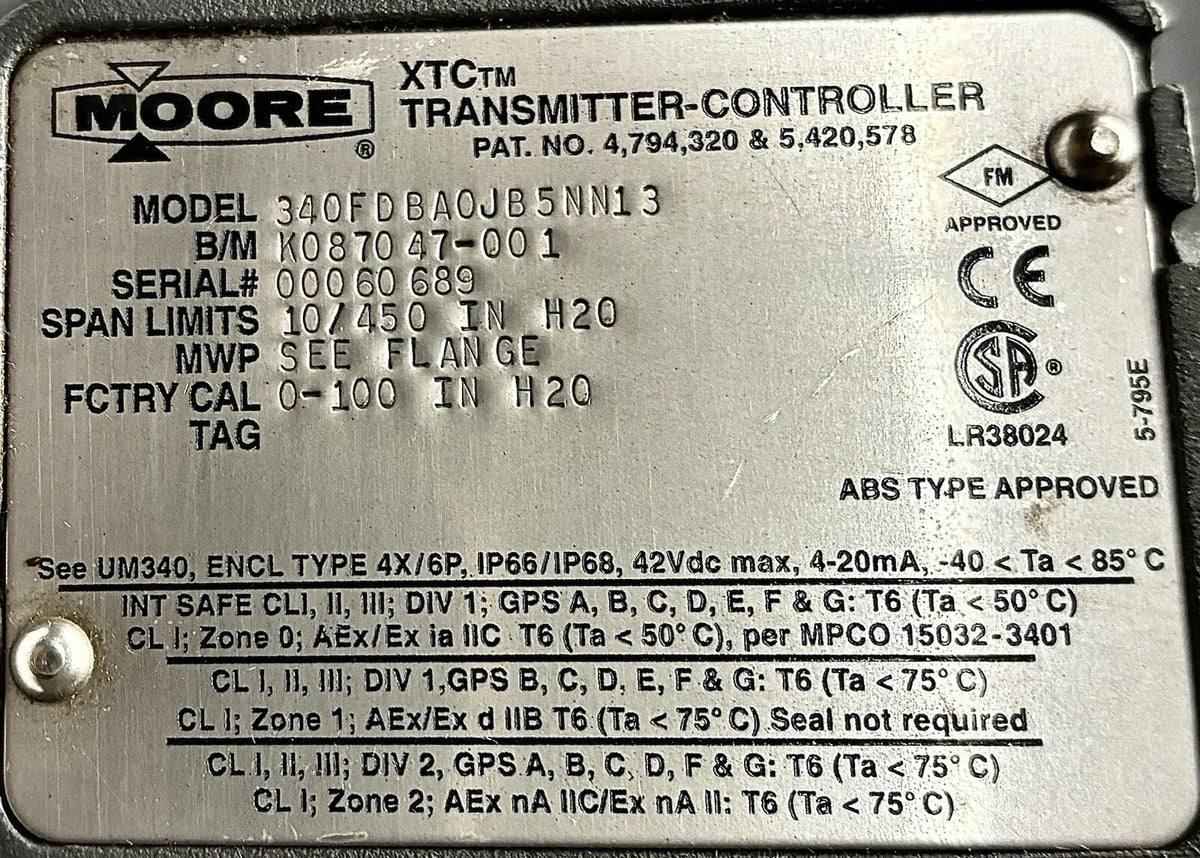 Moore 340FDBA0JB5NN13 XTC Transmitter Controller equipment nameplate
