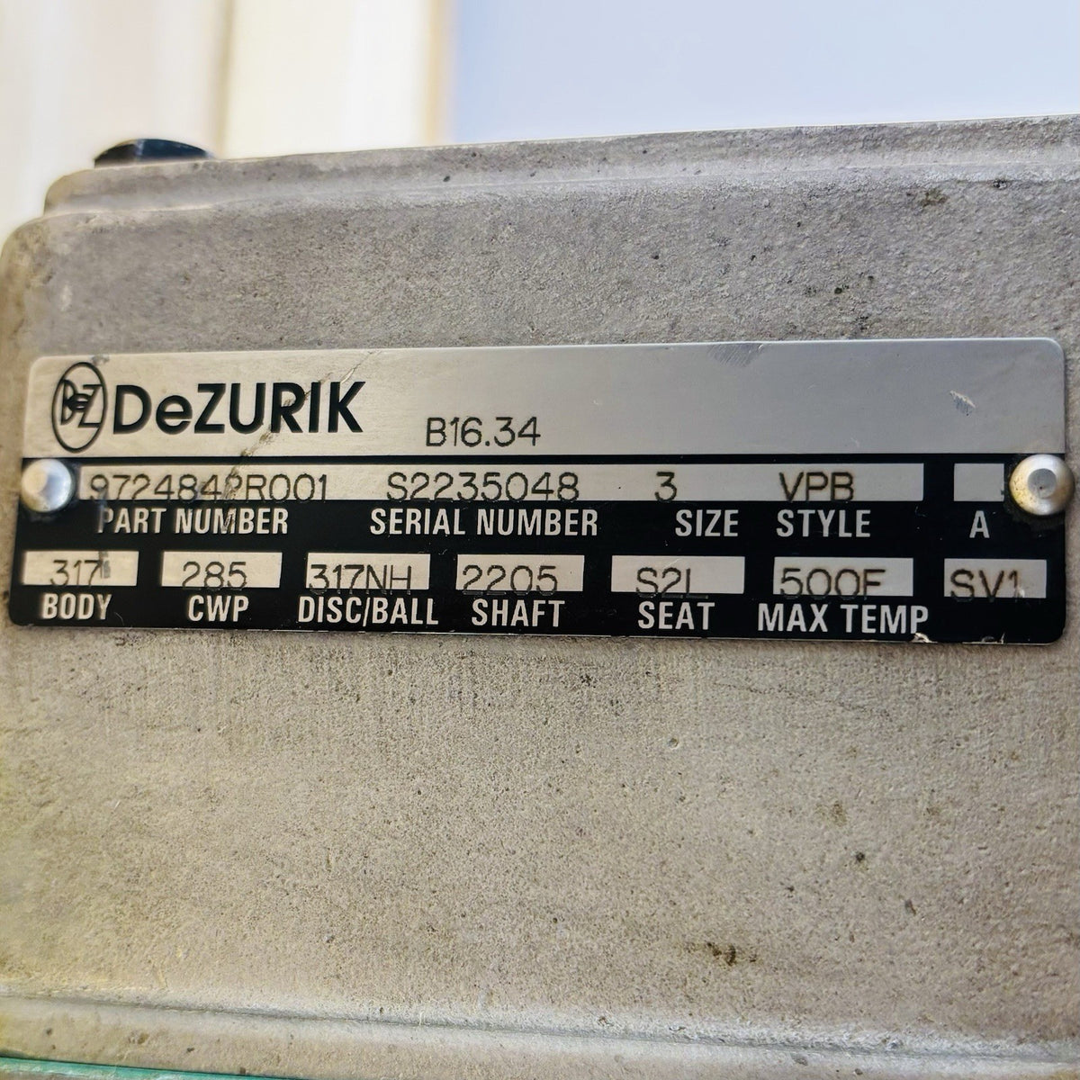 DeZURIK 9724842R001 3 in nameplate