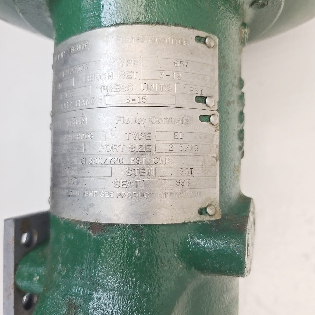 Fisher 2" ED CL-300 Control Valve CF8M With 657 Size 40 Pneumatic Actuator