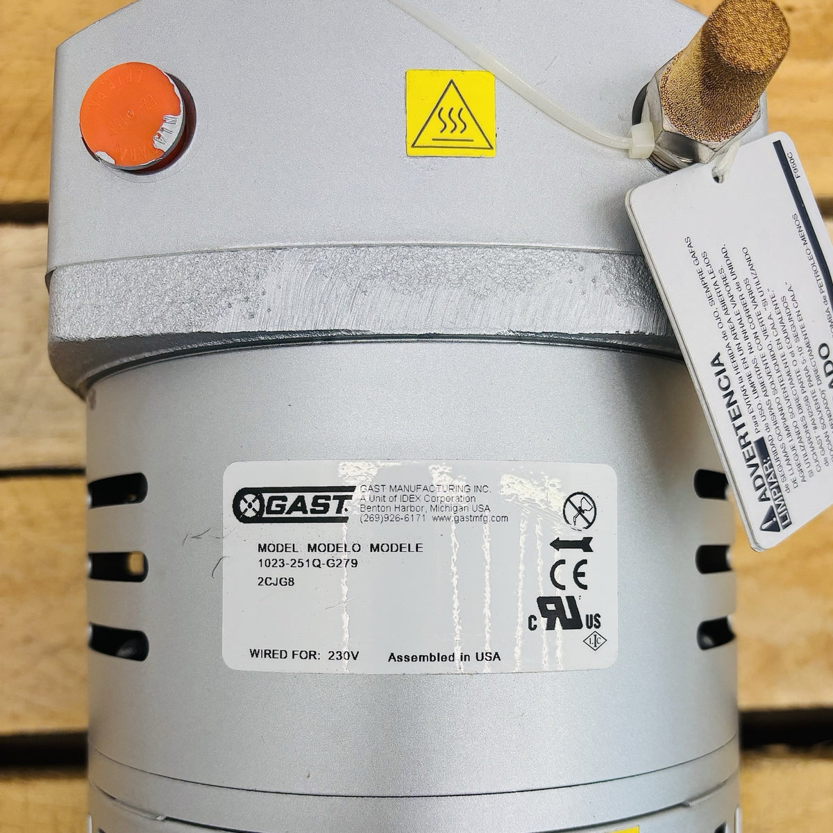 Gast 1023-251Q-G279 Vacuum Pump Compressor equipment nameplate