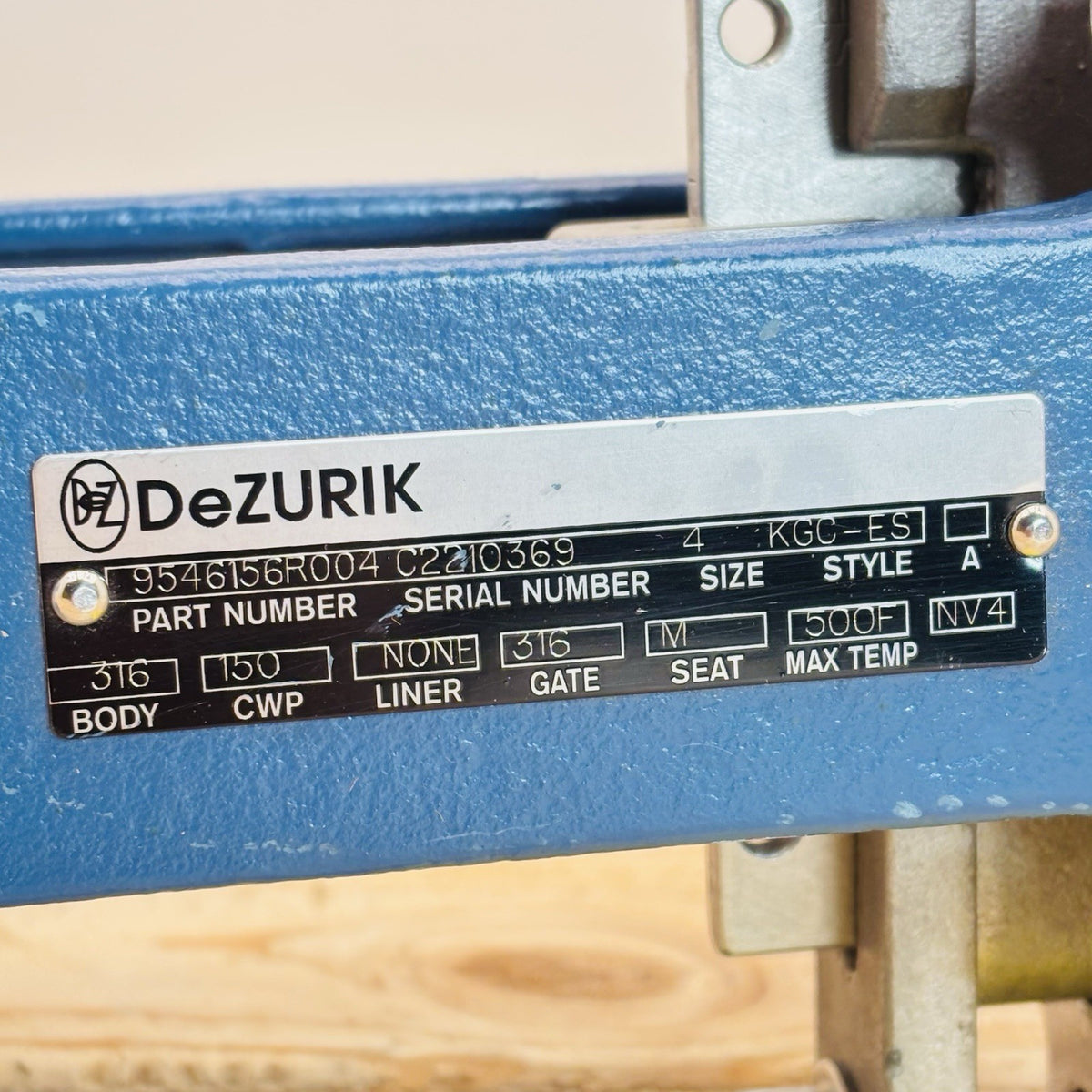 DeZURIK KGC-ES 4 in nameplate