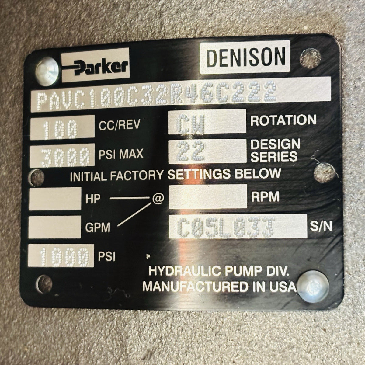 Parker Denison PAVC100C32R46C222 nameplate
