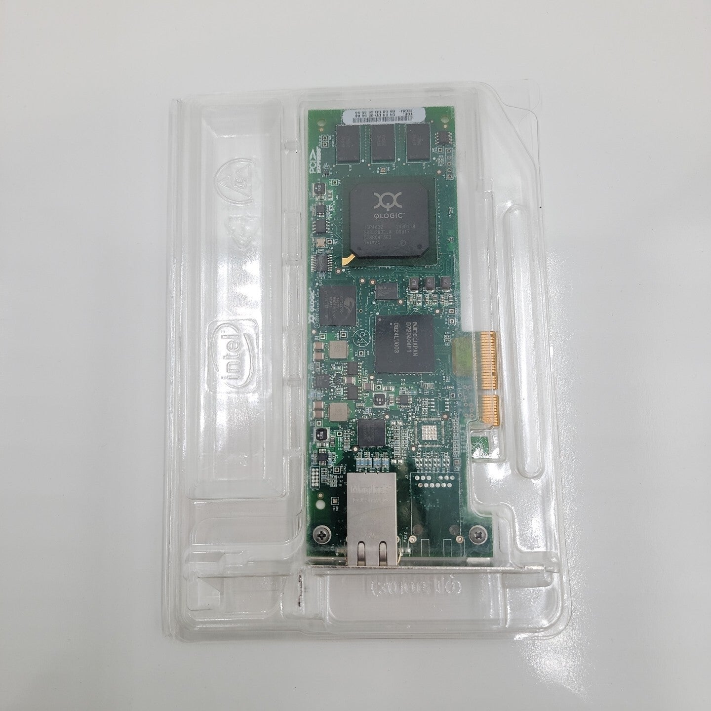 Q-LOGIC IX4010402-02 A Gigabit Ethernet network adapter