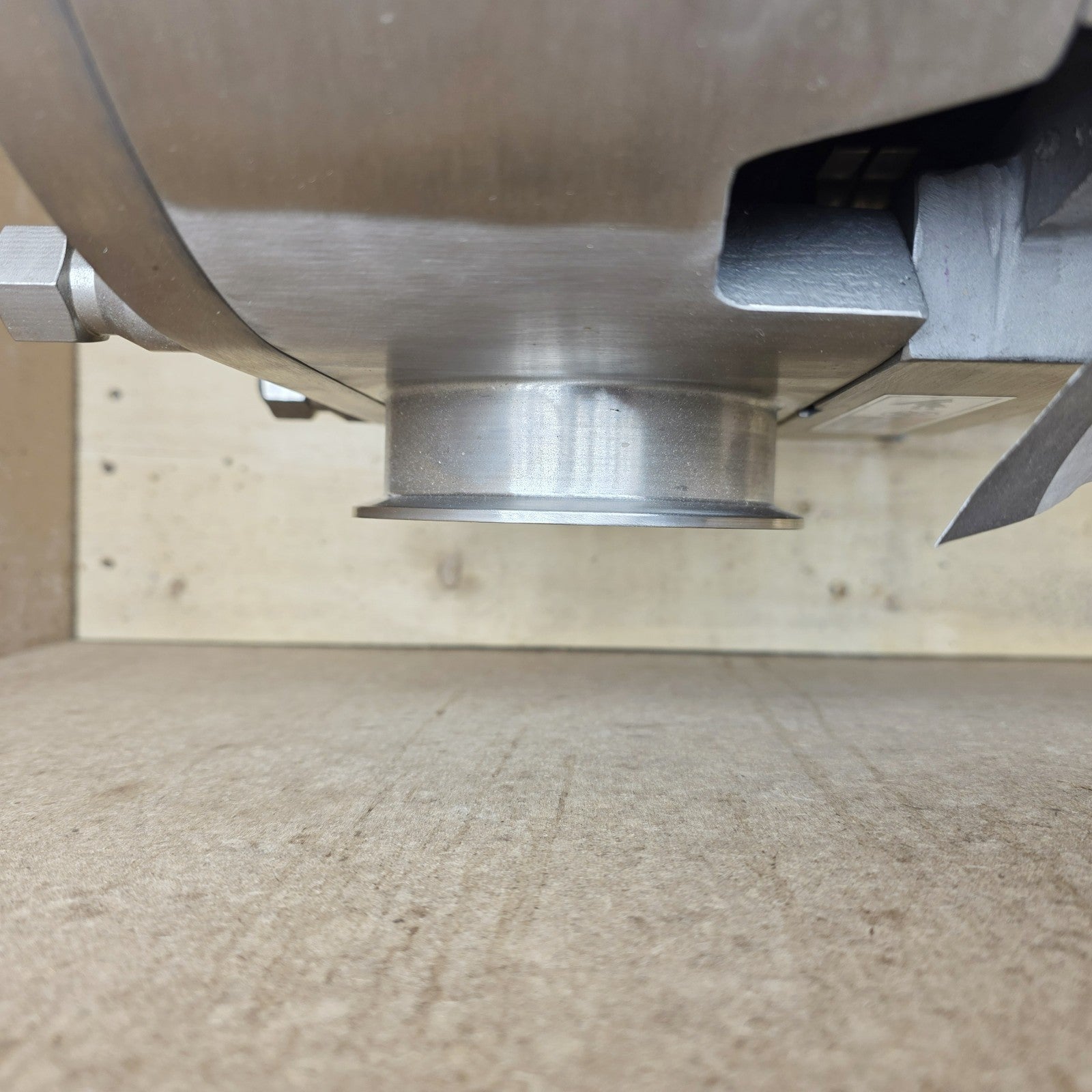 Waukesha Cherry-Burrell 220 U2 rotor housing detail