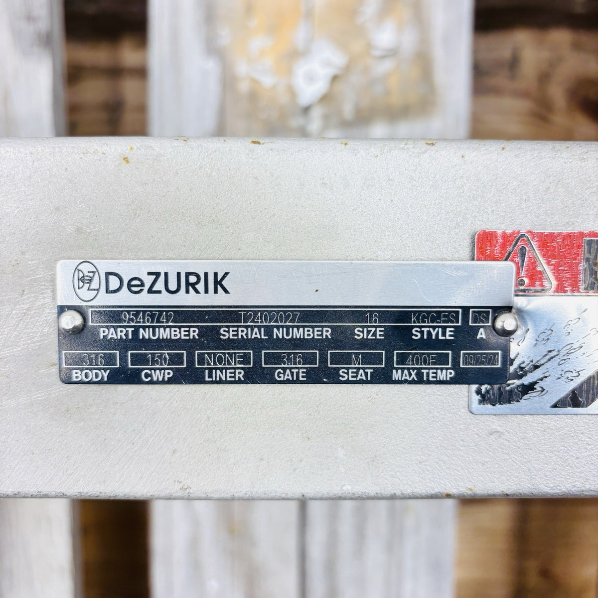 DeZurik 9546742 nameplate