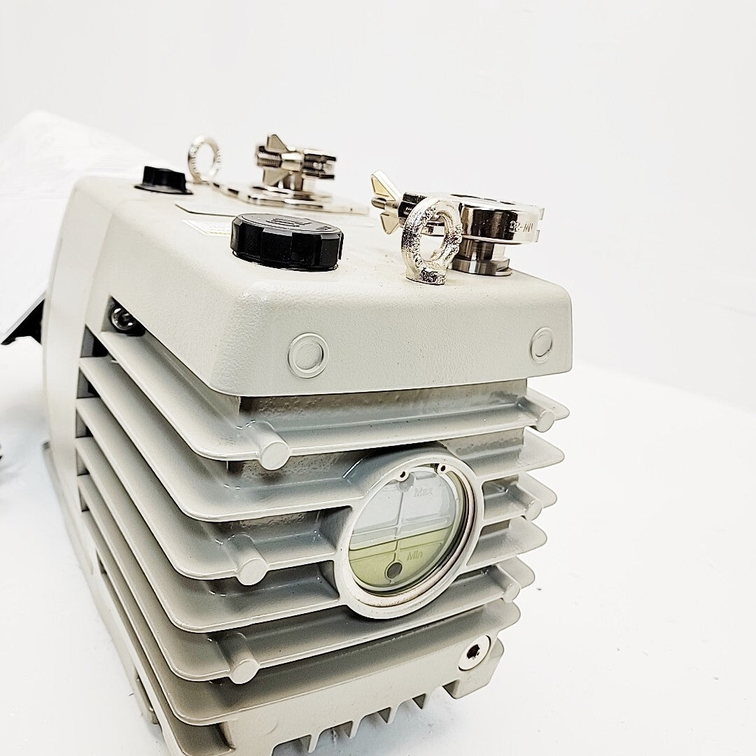HyVac 3400 nameplate and catalog number 90904-001