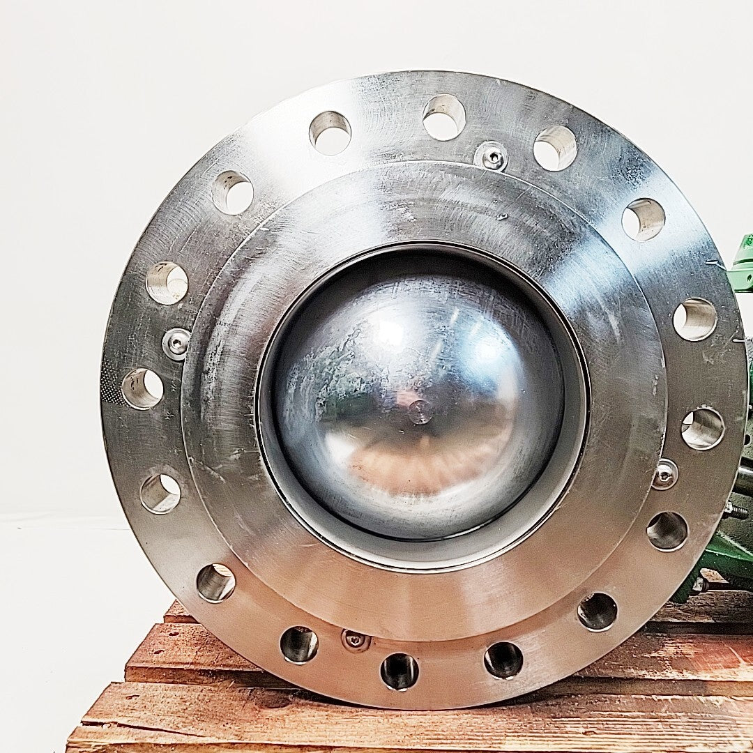 Fisher V300 SER-B 12" ball valve flange and port view