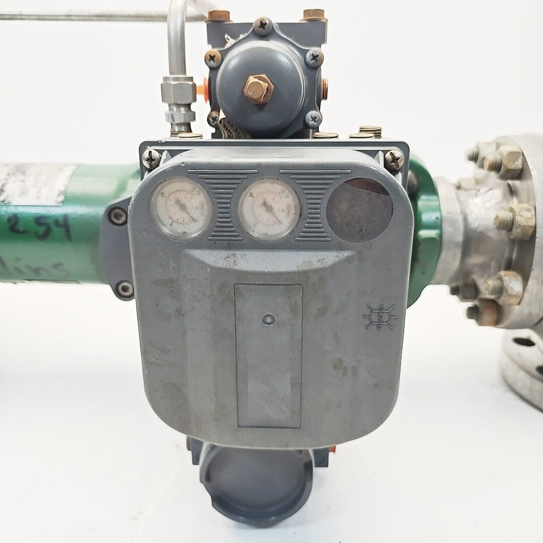 Fisher 2 1/2" ED CL-300 Control Valve CF8M With 667 Size 40 Pneumatic Actuator