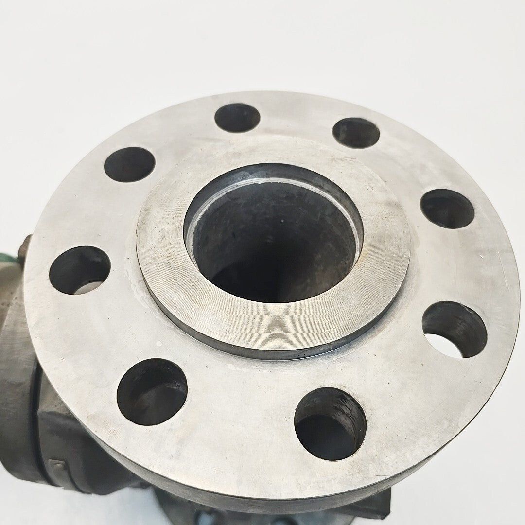 Fisher 2 1/2" ED CL-600 Control Valve CF8M With 667 Size 40 Pneumatic Actuator