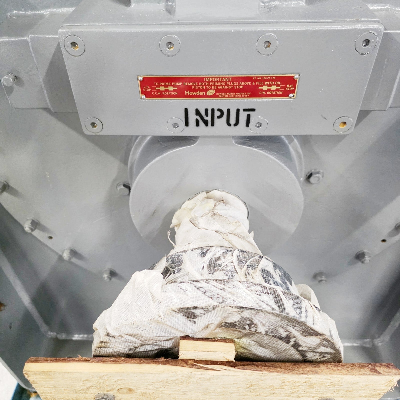 Gyrol 270 nameplate / data plate