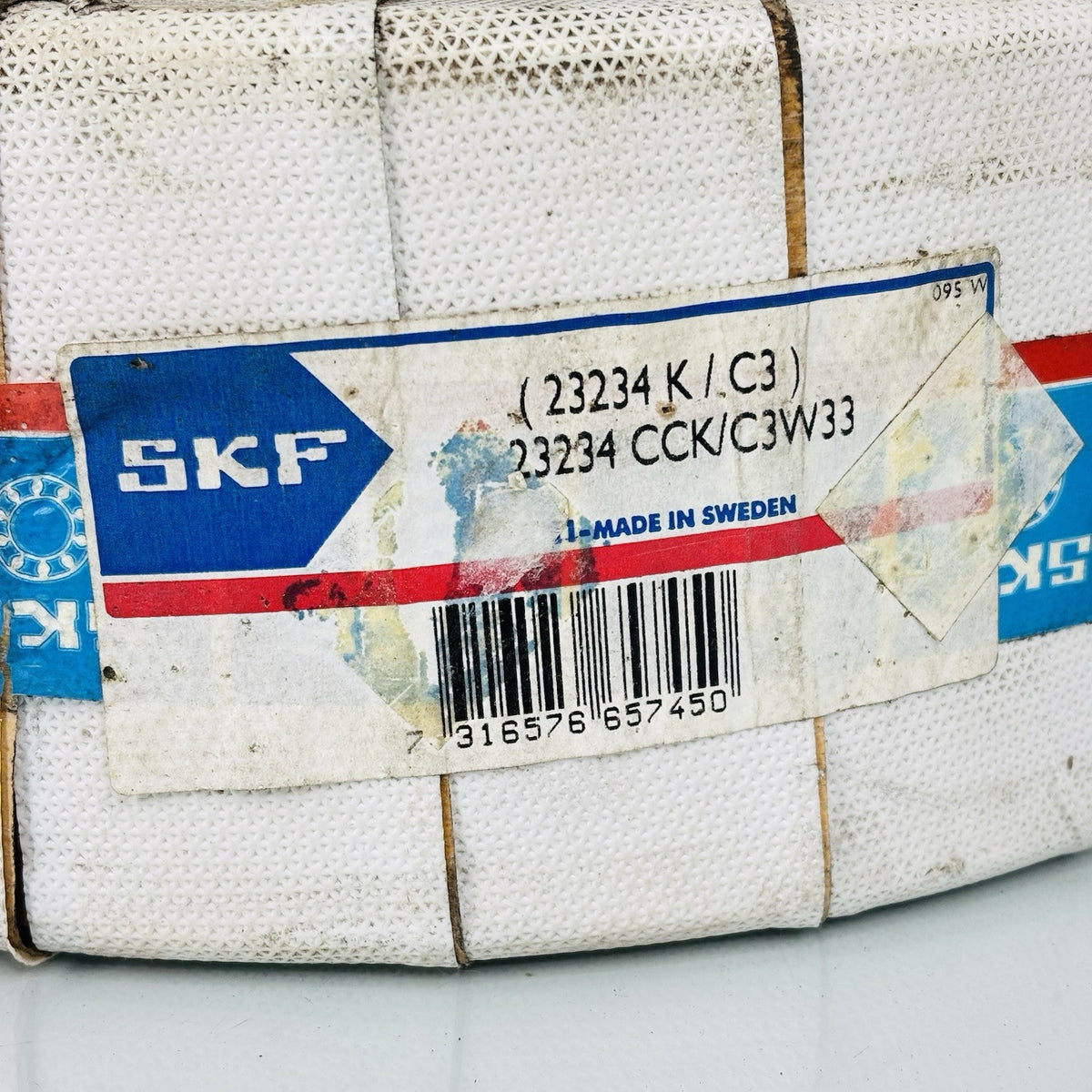 SKF 23234 CCK/C3W33 170 mm ID nameplate