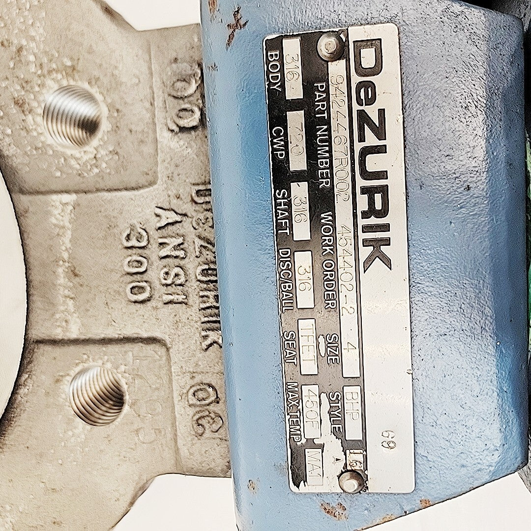 DeZurik BHP 4 in valve nameplate