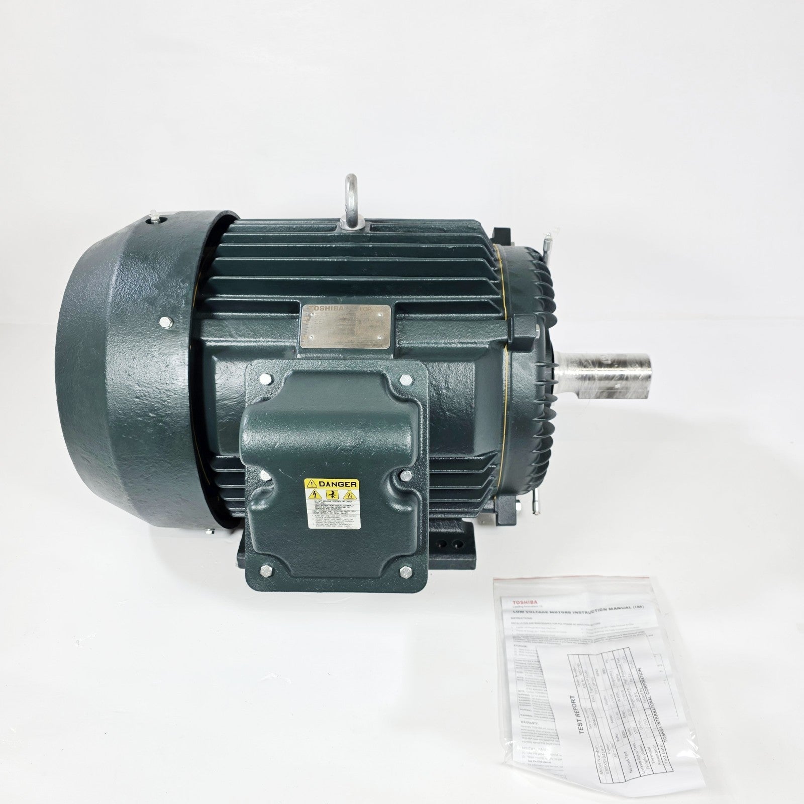 Toshiba 0308XSSE11A-P 30HP TEFC electric motor – front view