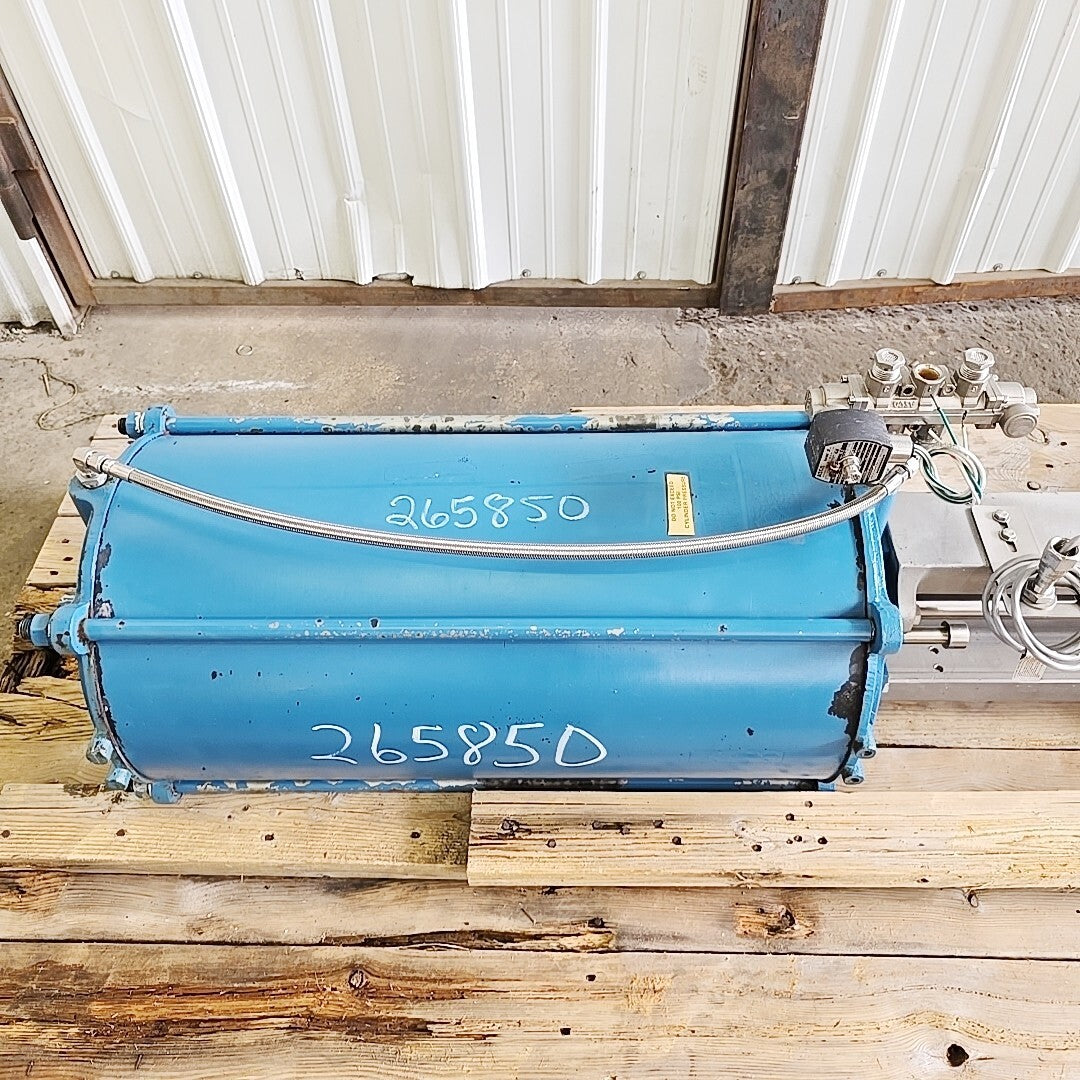 DeZURIK 24 in knife gate valve body construction view