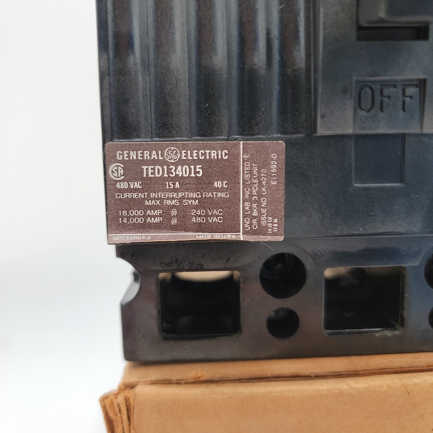 General Electric TED134015WL Circuit Breaker 15A