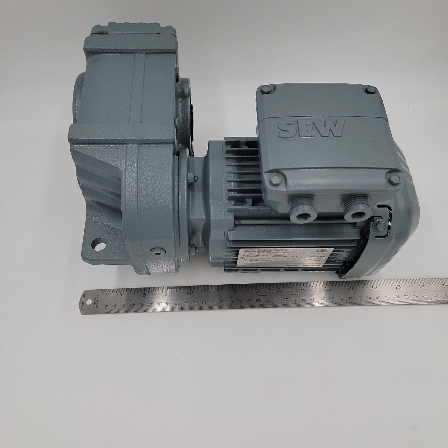 Sew-Eurodrive FA37/II2GD/EDRN71M4 GearMotor
