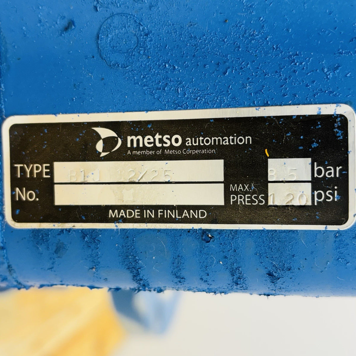 Neles B10112/25 6x8 in nameplate