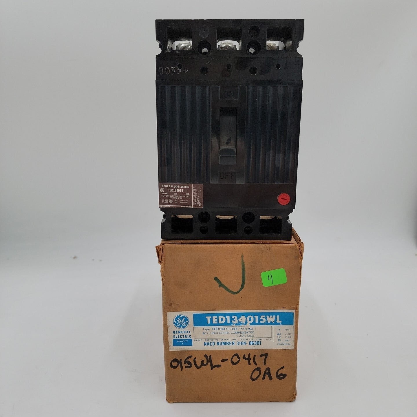 General Electric TED134015WL Circuit Breaker 15A