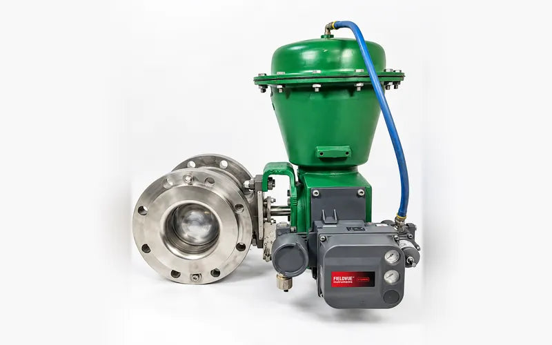 Fisher V150 Vee-Ball control valve with 2052 actuator and FIELDVUE positioner